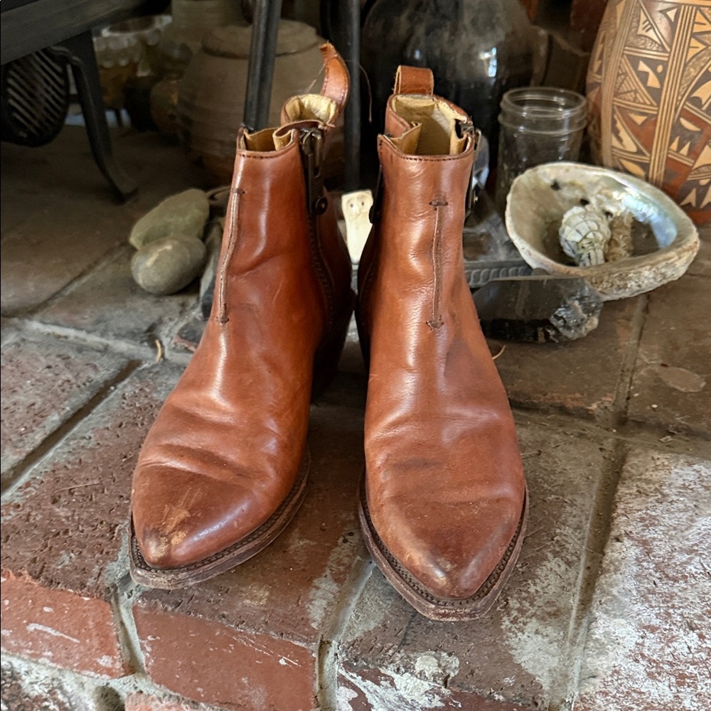 Frye Sacha Moto Shortie Ankle Boot